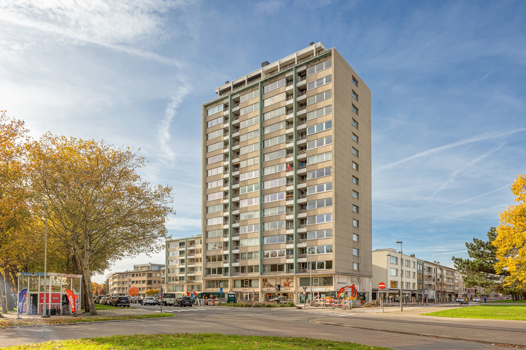 Ruim appartement met twee terrassen op toplocatie - foto 1