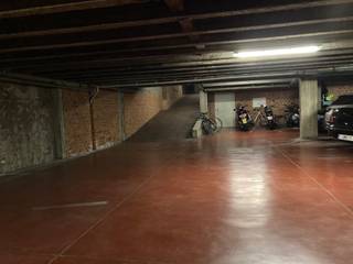 Garage for rent in Schaerbeek