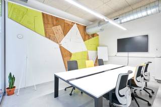 Espace de bureau privatif au TRAKK, au cœur d’un écosystème d’entreprises, offrant ton propre bureau fermé de 20 à 40 m² pour une durée flexible de...