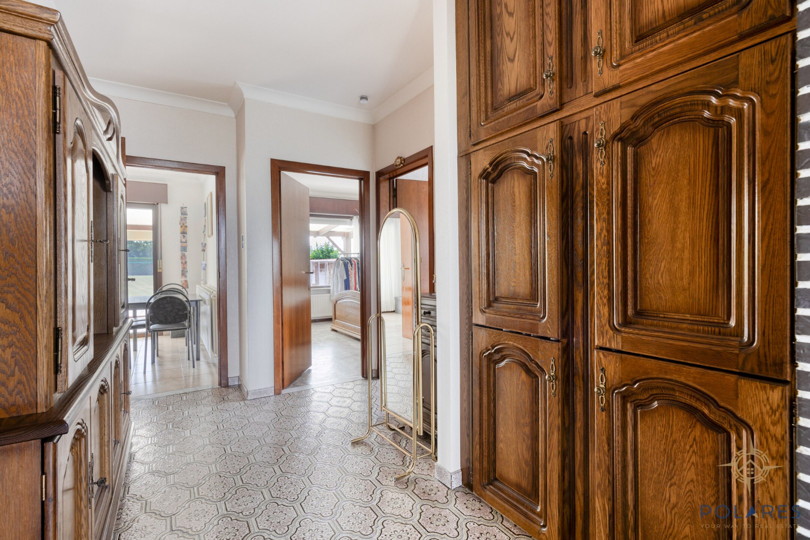 Maison de plain-pied avec 3 chambres à coucher et grand jardin - photo 5