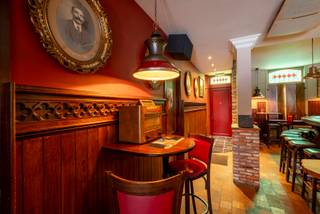 In het hartje van Watervliet ligt deze prachtige brasserie, een verborgen parel met een warme en authentieke uitstraling en geschiedenis. Met...