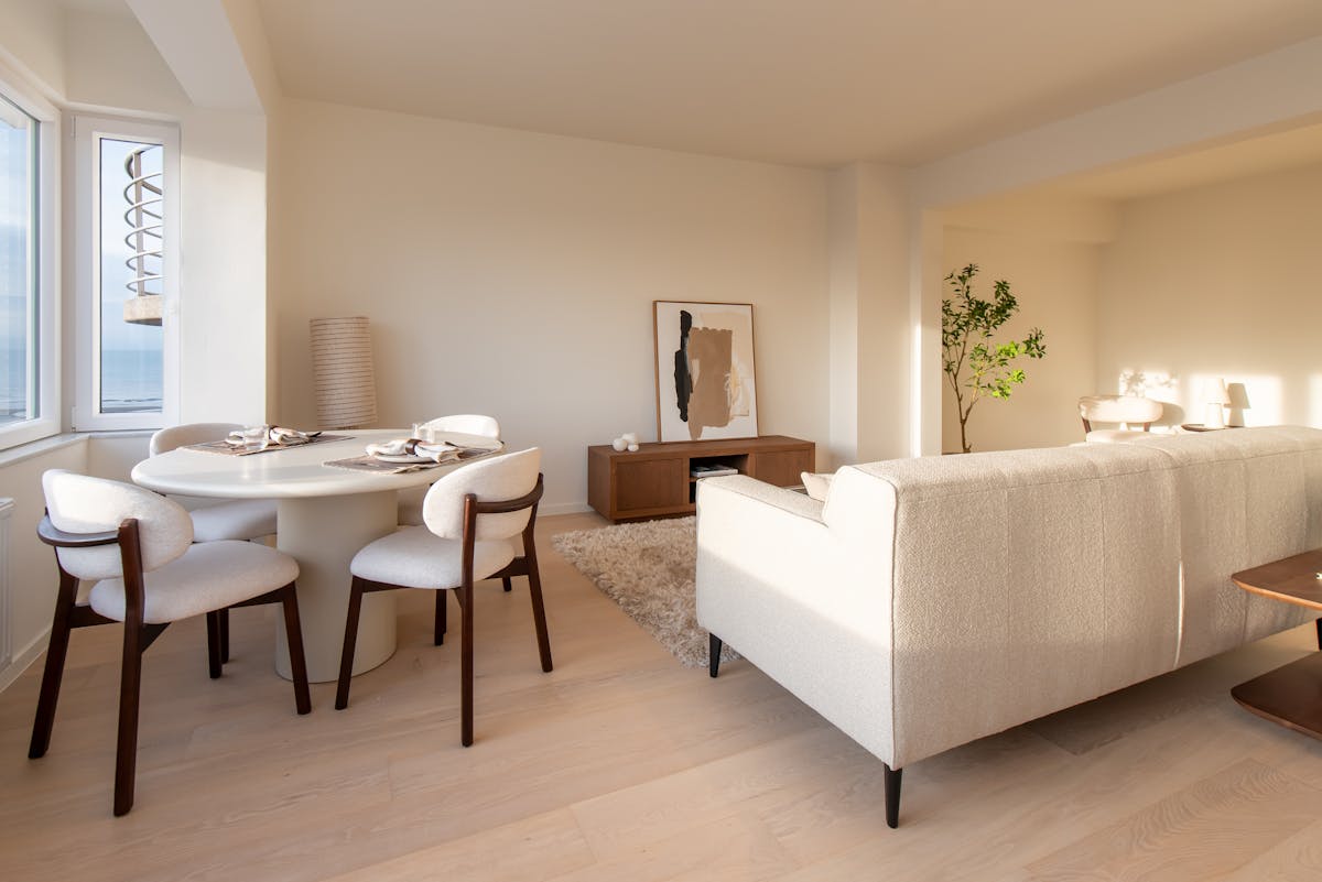 Prachtig gerenoveerd appartement met zijdelings zeezicht - foto 5