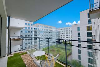 ✨ Prachtig energiezuinig 2-slaapkamerappartement met terras, exclusieve residentie nabij Tour & Taxis ✨🏙️ Dit moderne appartement bevindt zich op...