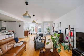 GENT -  Oude Houtlei: Op zoek naar een appartement met terras te huur in centrum Gent? Dan is dit pand mogelijk iets voor u. De belangrijkste troeven...