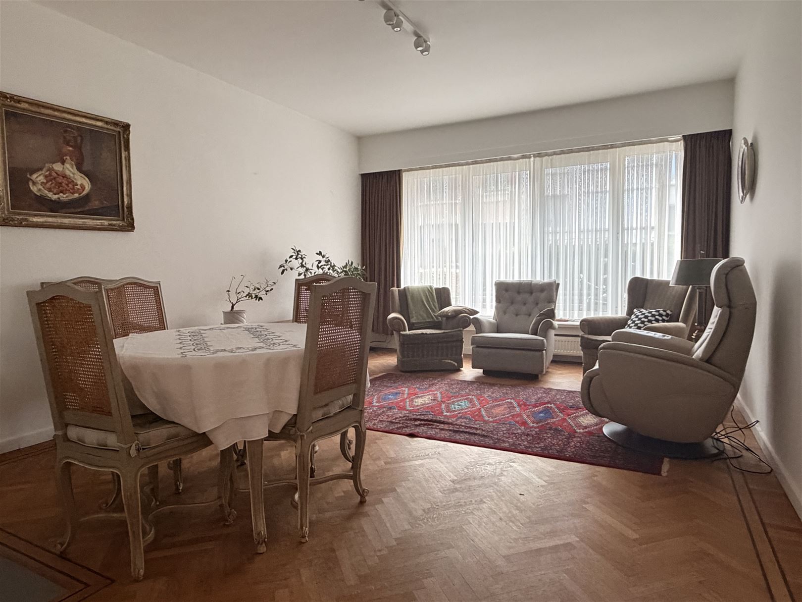 Gelijkvloersappartement met ruime tuin! - foto 2