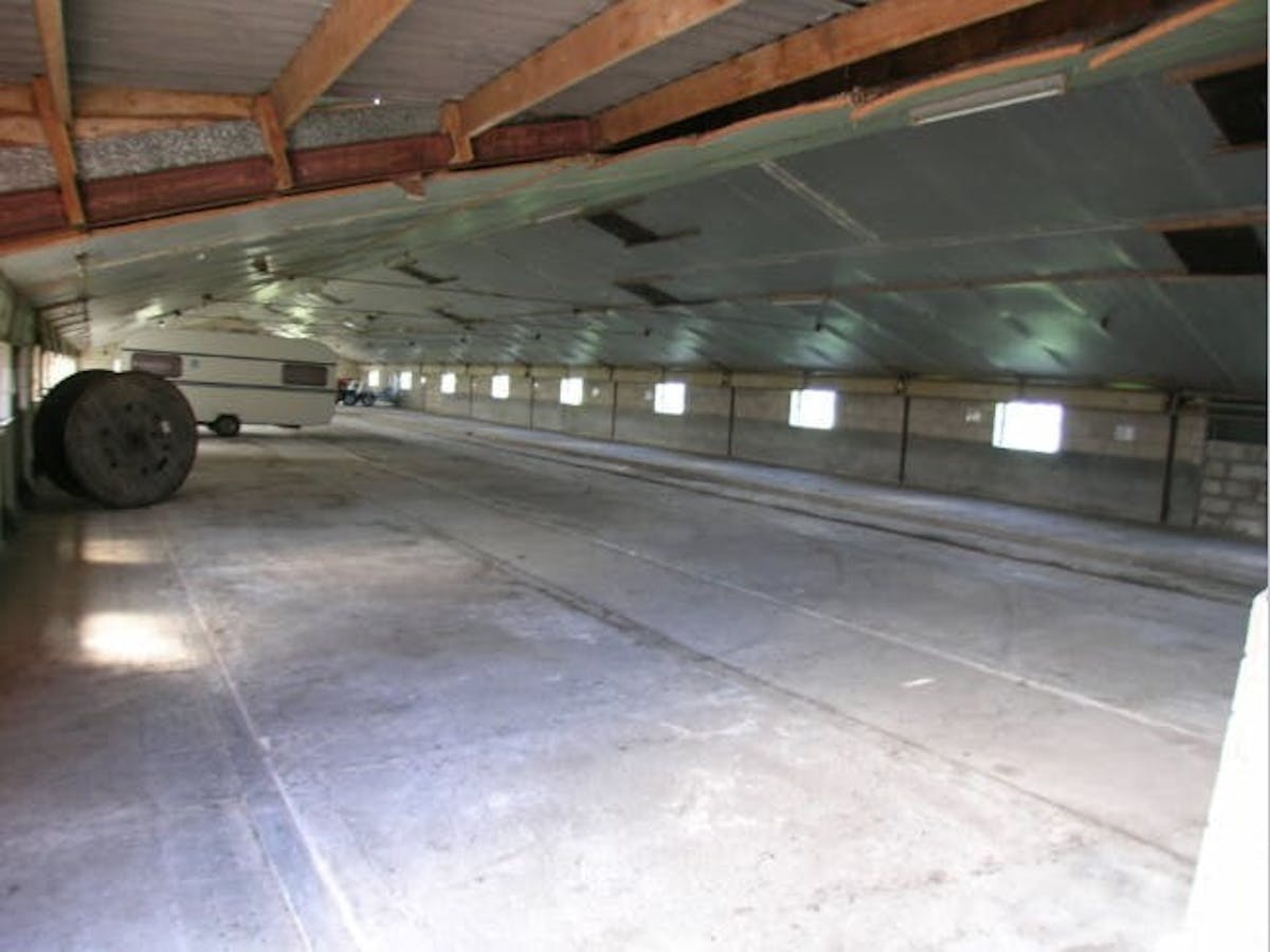 Opslagplaats (630 m²) te huur in Oostkamp - foto 3