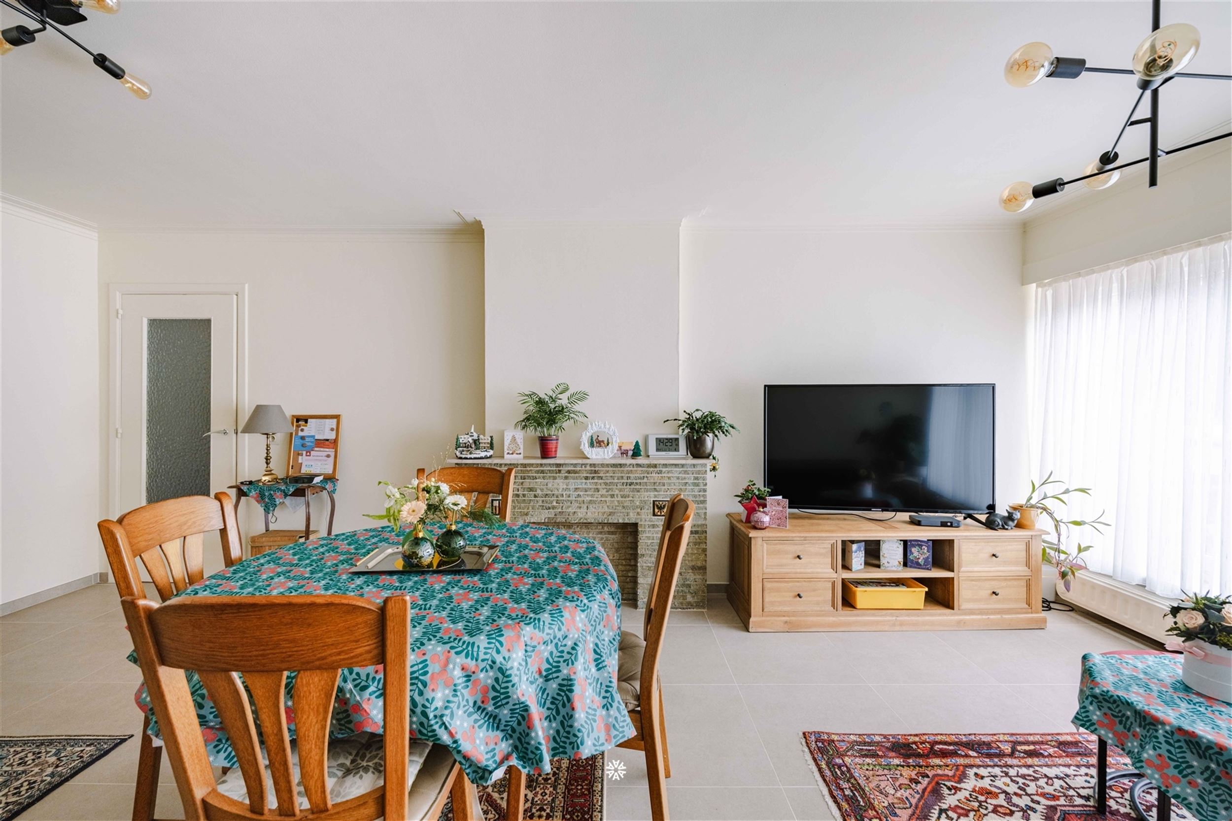 Appartement rénové de deux chambres au rez-de-chaussée à louer à Deurne - photo 4