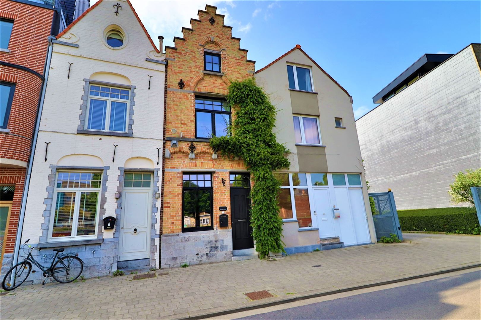 Karaktervolle woning langs de Leie - foto 1