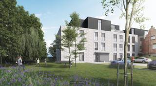 Verscheidene staanplaatsen te koop in de nieuwbouwresidentie Albéric, ondergronds, vlot en gemakkelijk in- en uitrijbaar. <br />Bel IMMO NANO voor verdere inlichtingen: 050/60 60 78.
