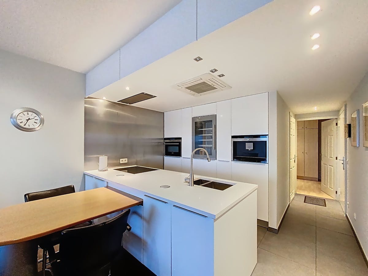 Gerenoveerd appartement te koop aan de Zeedijk van Heist - foto 5