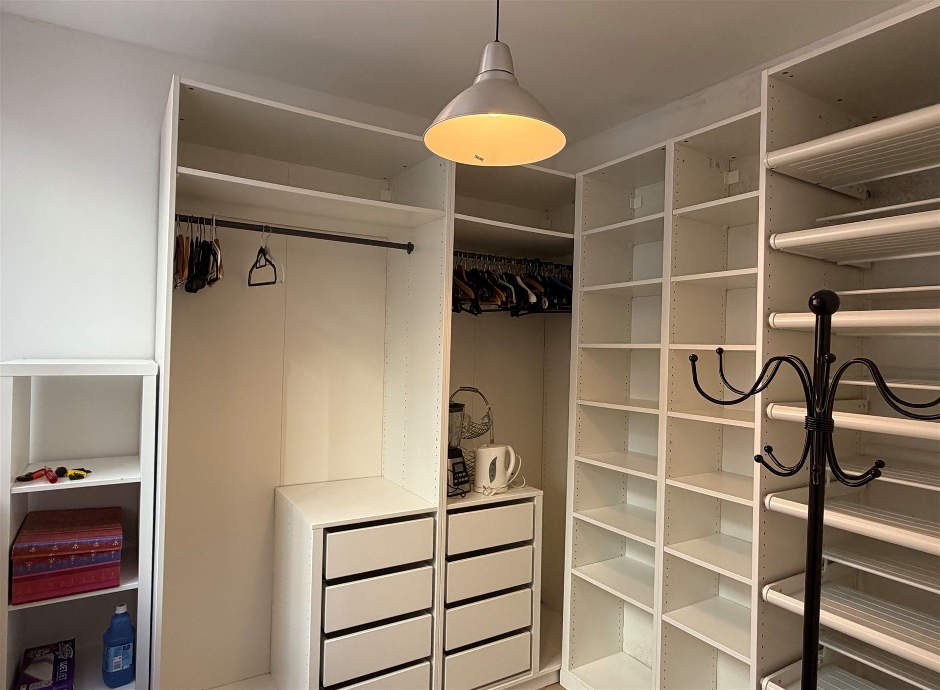 Gemeubeld één-slaapkamer appartement op het Eilandje - foto 5