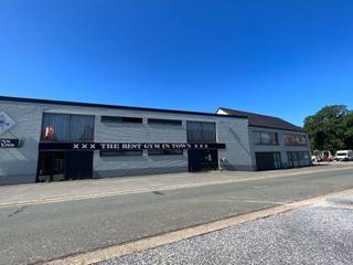 Commercial à vendre à Maaseik