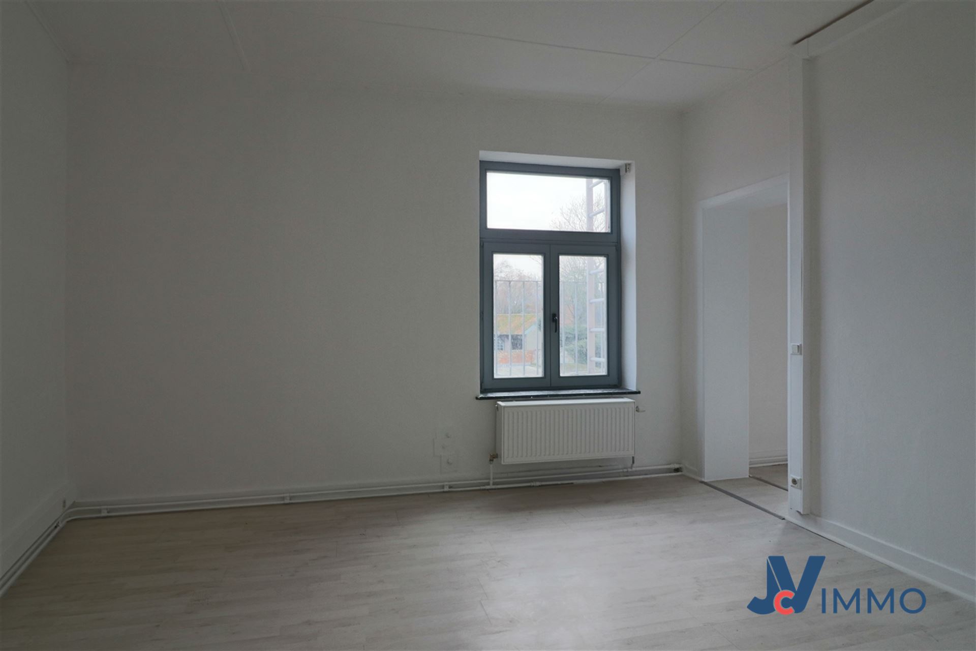 Appartement te huur in Waremme met 1 slaapkamer - foto 4
