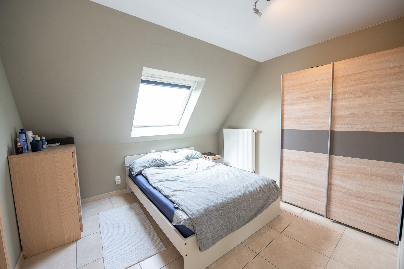 Appartement met één slaapkamer en garagebox te huur - foto 5