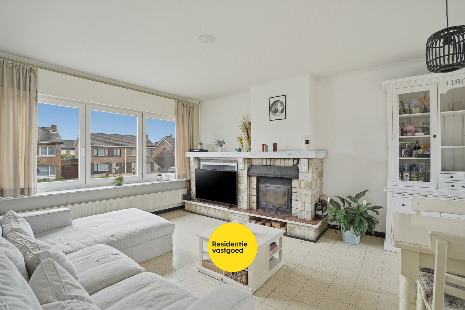 Instapklare gezinswoning nabij Nieuwenhovebos te Oostkamp! - foto 4