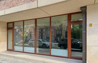 Op de Luikersteenweg 20A ligt dit handelspand van ongeveer 75m2. Dit handelsgelijkvloers maakt deel uit van Res. Park Villers en ligt op...