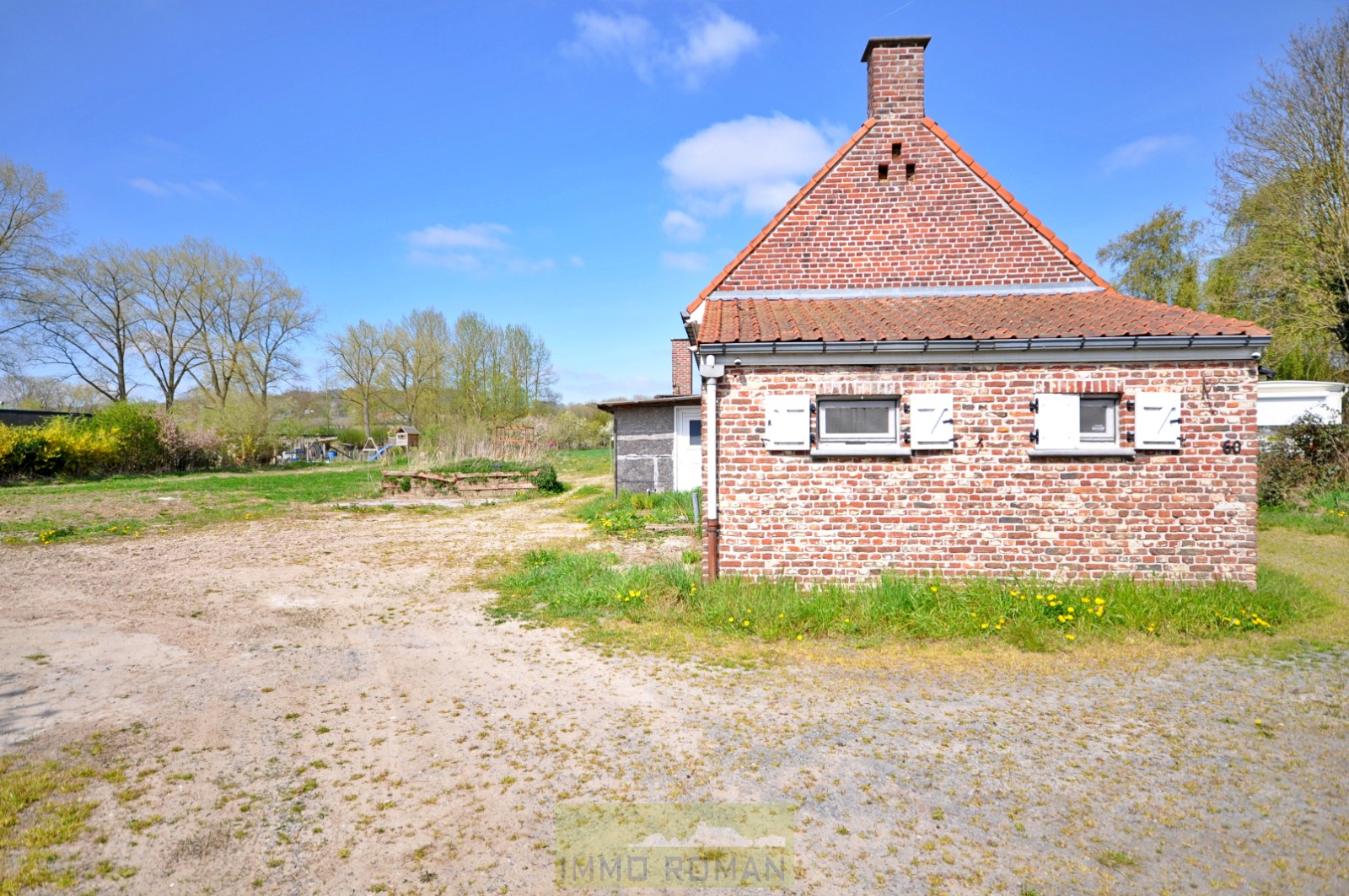 Ruim perceel met verschillende mogelijkheden te Ronse! - foto 5