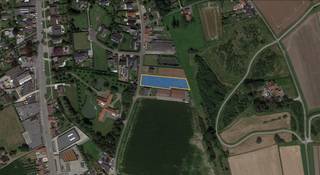 Prachtig gelegen bouwgrond te koop in Roeselare palend aan bosgebied. Tal van mogelijkheden voor zelfstandigen: het bouwen van een residentiële...