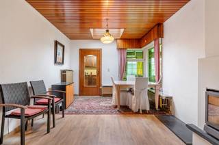 Woning met groot potentieel op ideale ligging!Belangrijkste troeven: - Perfecte ligging: dicht bij centrum en in een rustige straat- Mooi perceel van...