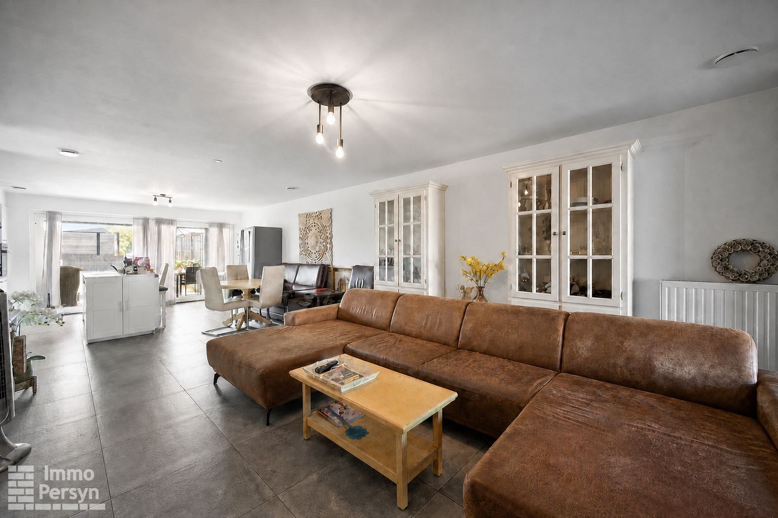 Energiezuinige recente gezinswoning met 3 slaapkamers, garage en tuin te Leopoldsburg - foto 5