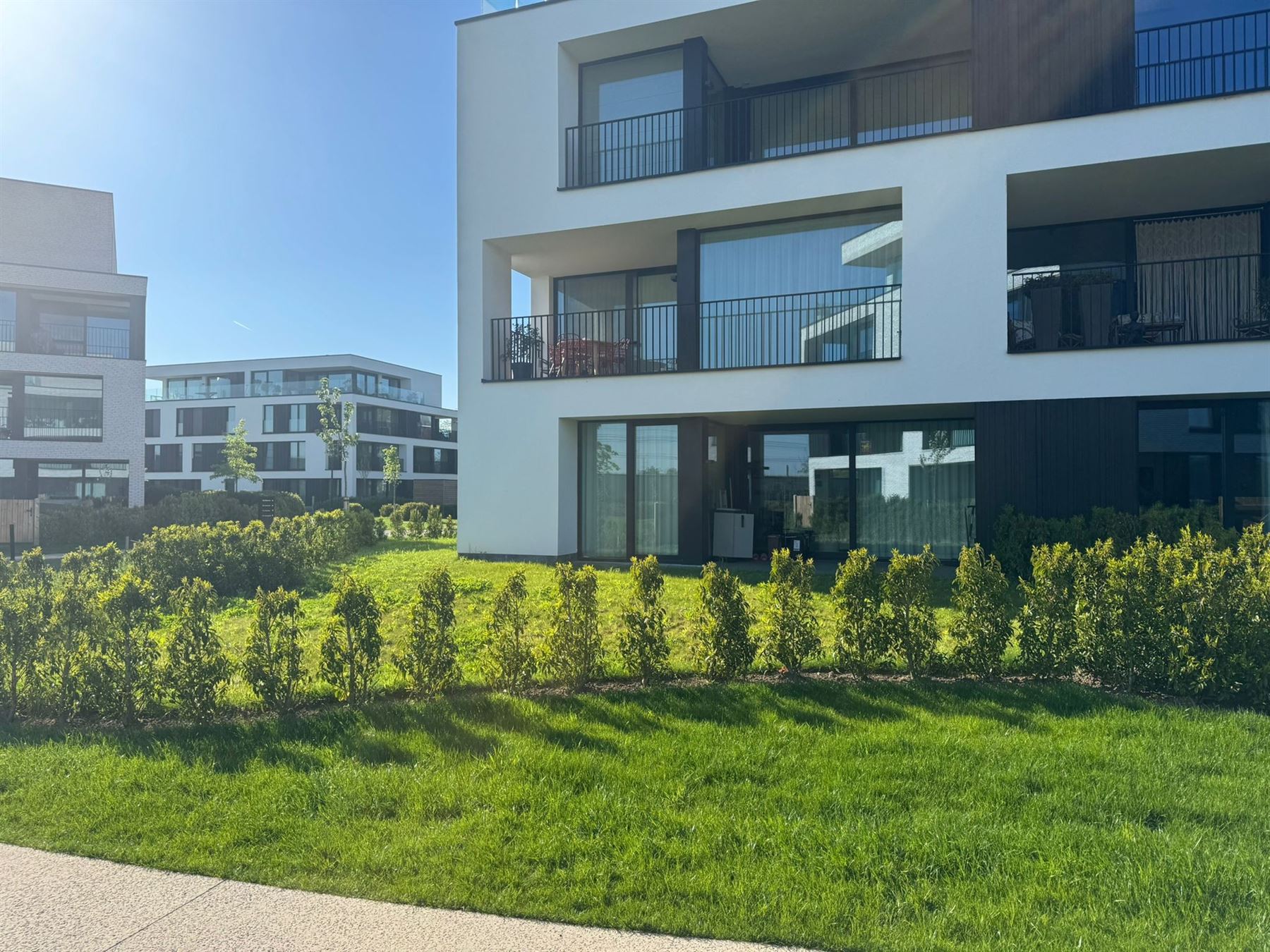 Appartement met 1 slaapkamer en zonnig terras - foto 2