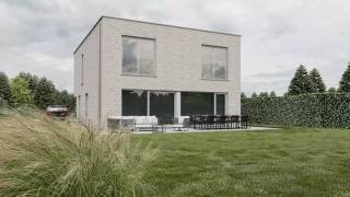 Nieuw te bouwen woning op een perceel van 6a99ca.<br /><br />Gunstig gelegen groot perceel bouwgrond in het centrum van Vlimmeren, Beerse in de Lepelstraat.<br />De voorgestelde villa heeft een oppervlakte van 193m2. Alle keuzes i.v.m. de afwerking van de woning zijn naar wens bespreekbaar. Ook het ontwerp van de woning is slechts een voorstel en kan volledig met jou op maat uitgewerkt worden.<br /><br />De woning biedt u alvast alle zekerheden en garanties inzake EPB waarden. We geven u graag uitgebreid uitleg over de vele mogelijkheden in een persoonlijk gesprek.<br />Dit project realiseren wij in samenwerking met AVL.<br /><br />Prijs incl. alle kosten op grond en constructie bedraagt 657.968 euro<br /><br />SLEUTEL OP DE DEUR AFWERKING<br />WAT HOUD DAT JUIST IN?<br />Ruwbouw winddicht <br />Sanitaire leidingen (inclusief hergebruik van regenwater)<br />Elektriciteit<br />Vloerverwarming met vervrissingsfunctie<br />Warmtepomp<br />Pleisterwerken<br />Isolatiewerken en chape<br />EPB berekening<br />Ventilatiesysteem D+<br />Keuken<br />Sanitaire toestellen<br />Tegelvloeren op het gelijkvloers en in de badkamer<br />Verf binnendeuren <br />Trap in beton + afwerking<br />Voegwerken<br />Zonnepanelen<br />Kostprijs architect en veiligheidscoördinatie incusief