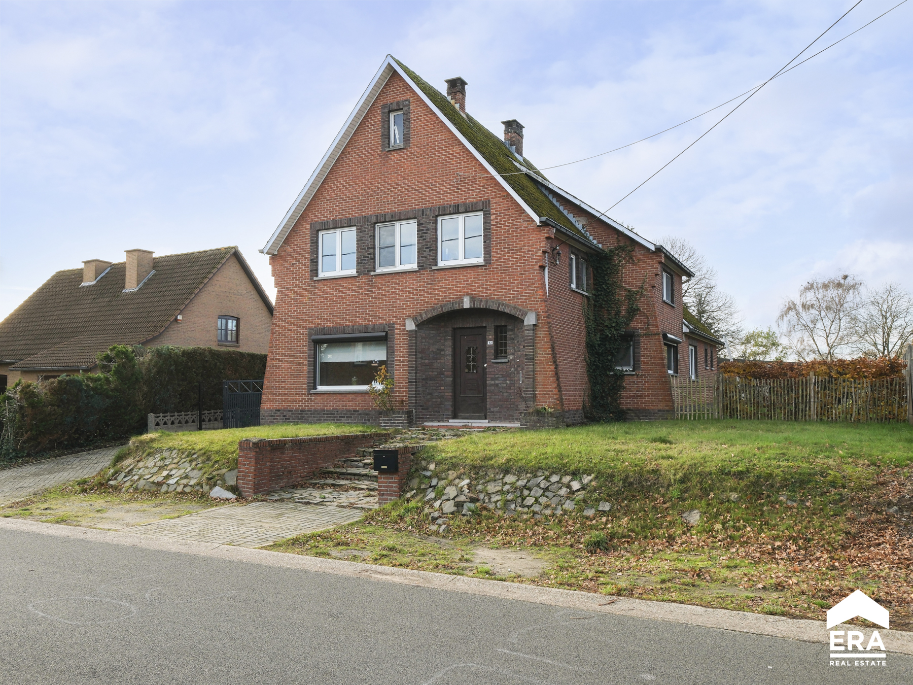 Gezinswoning in groene omgeving zonder renovatieplicht - foto 1