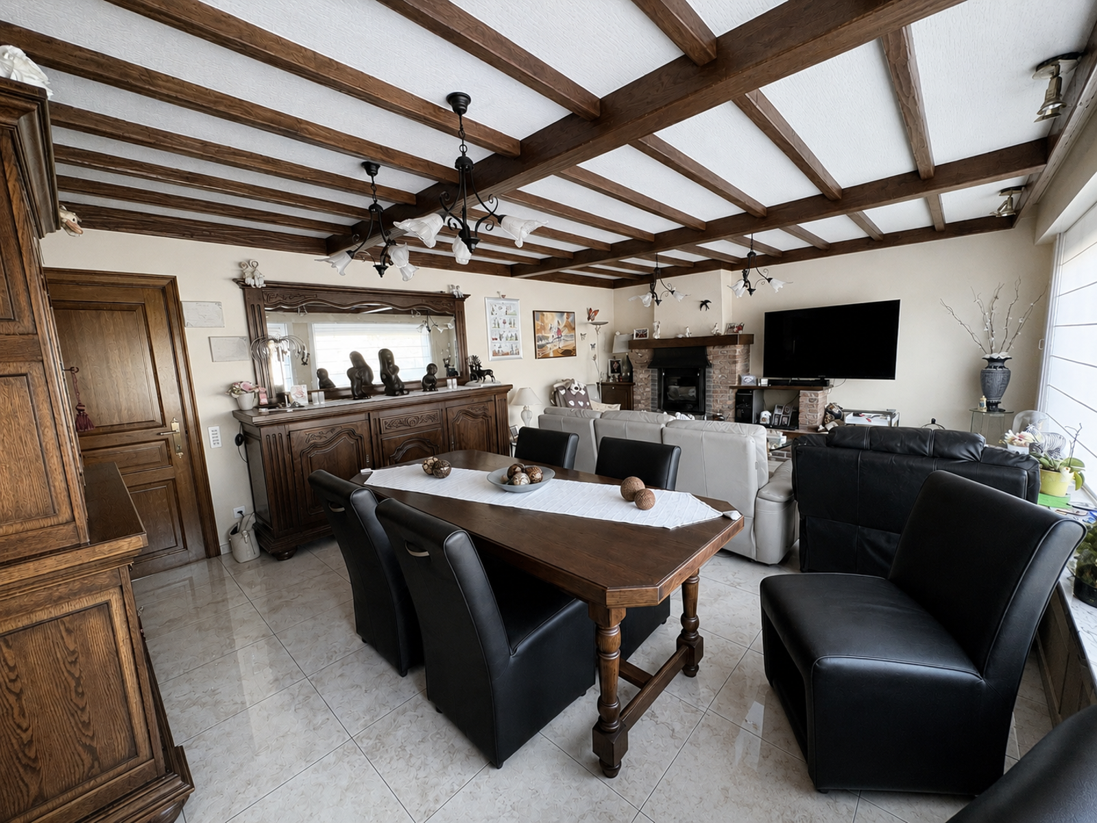 WONING MET LOODS CENTRAAL GELEGEN TE IZEGEM OP 654 M² - foto 4