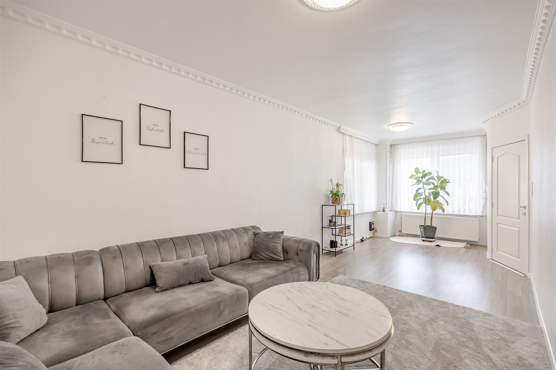 Ruime woning met 4 slks, tuin en garage - foto 5