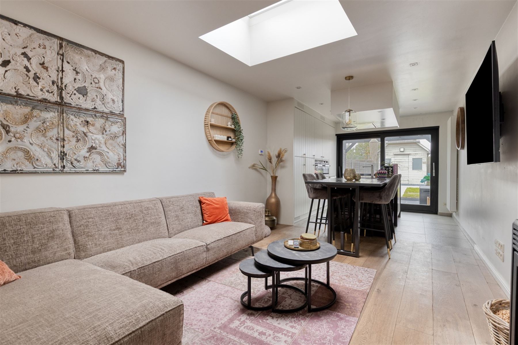 Stijlvolle instapklare woning met 3 slaapkamers - foto 1