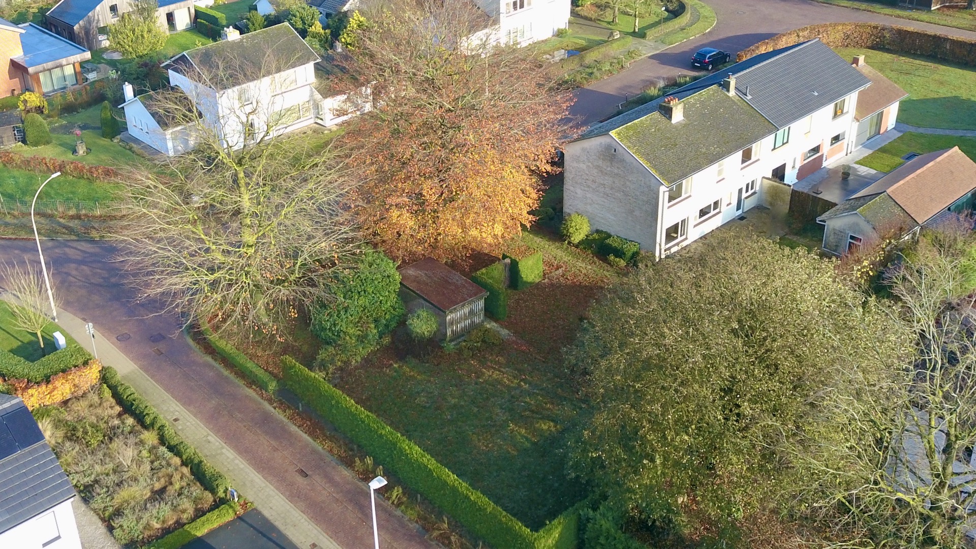 Halfopen woning met 4 slpk, garage, terras en grote tuin voor 359.000 EUR - foto 5
