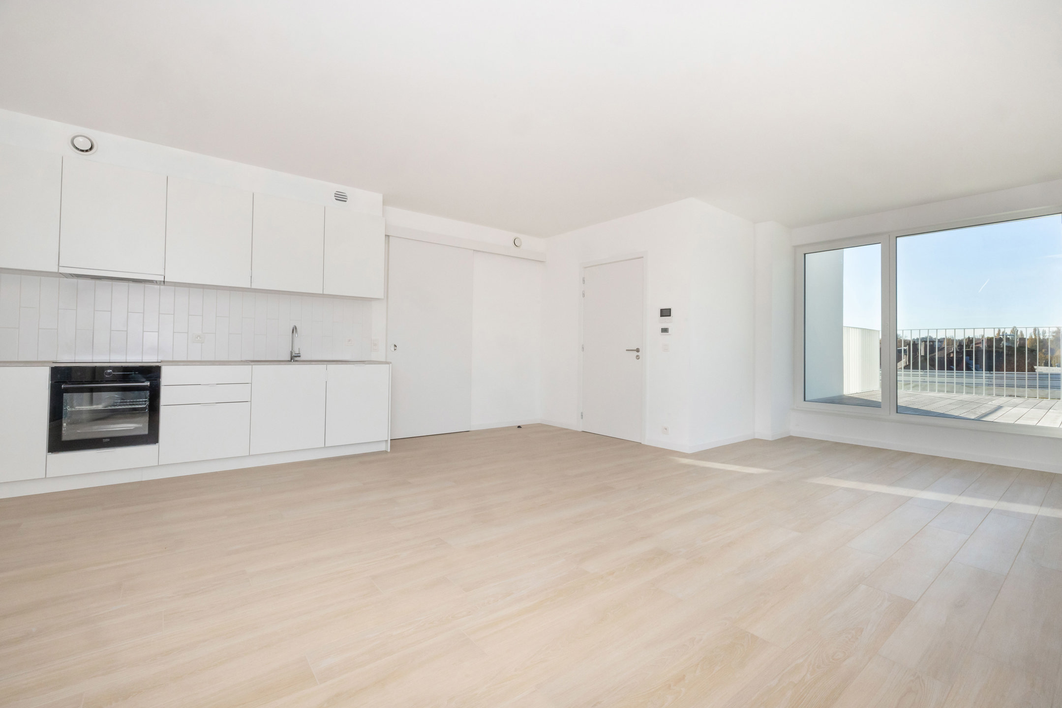 121m² appartement met 3 slaapkamers en leuke bureauhoek  - foto 2