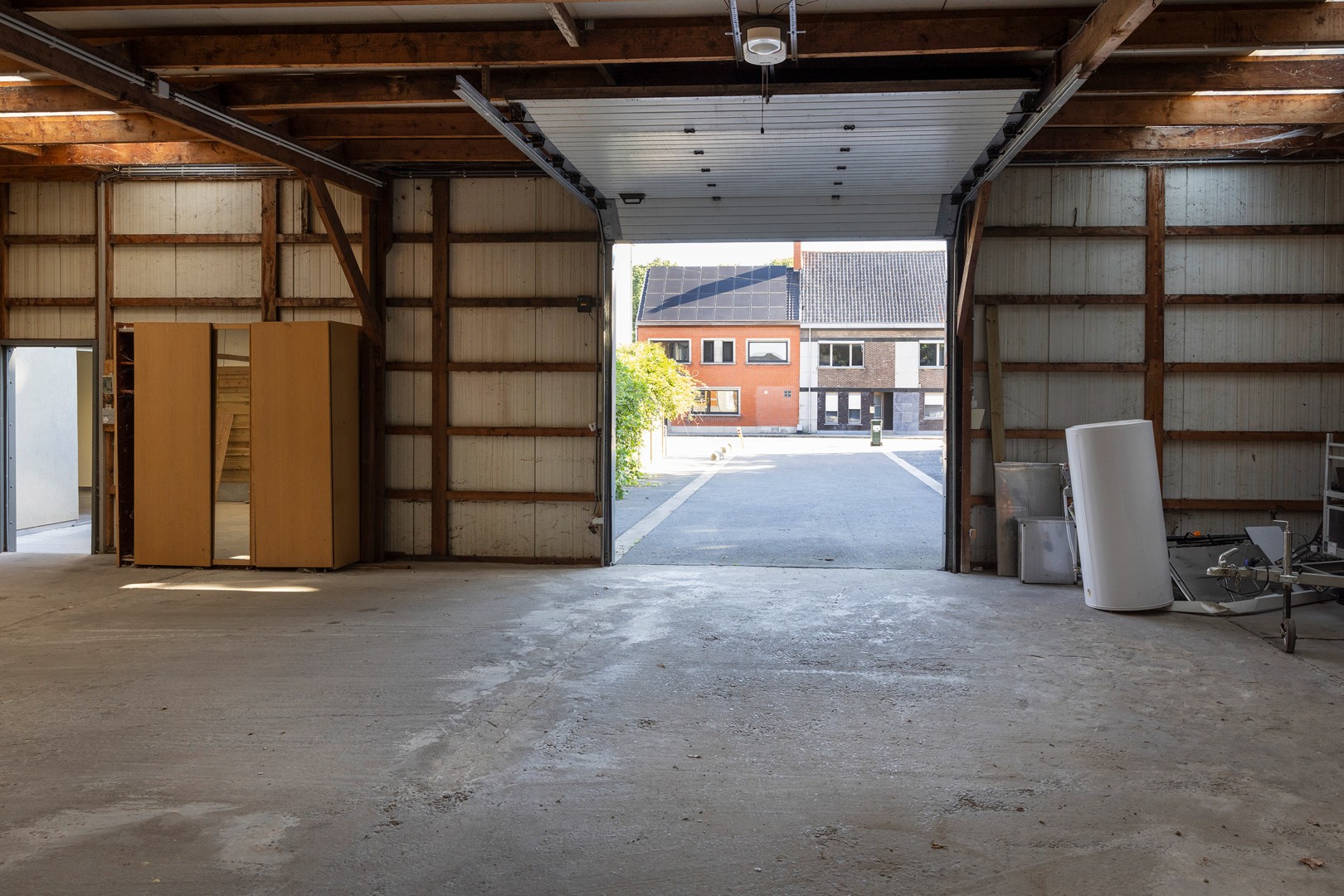 Handelspand, woning en Loods op commerciële ligging. - foto 5