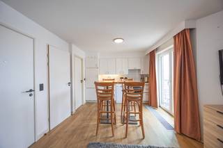 Op zoek naar een instapklare studio aan zee met een prachtig uitzicht én toplocatie? Deze gerenoveerde studio op de 7de verdieping van...