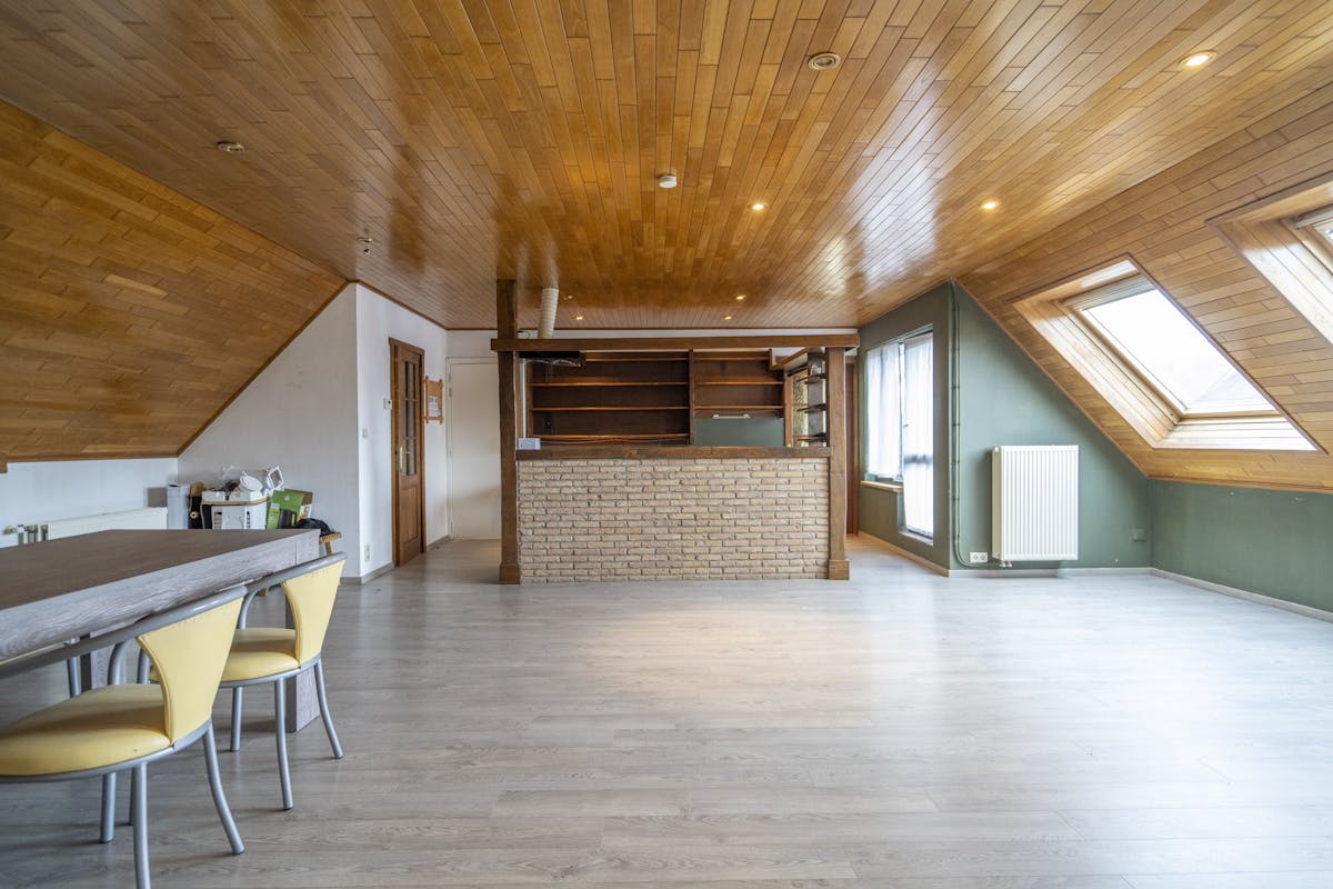 Bâtiment commercialement intéressant avec résidence à Rekkem - photo 5