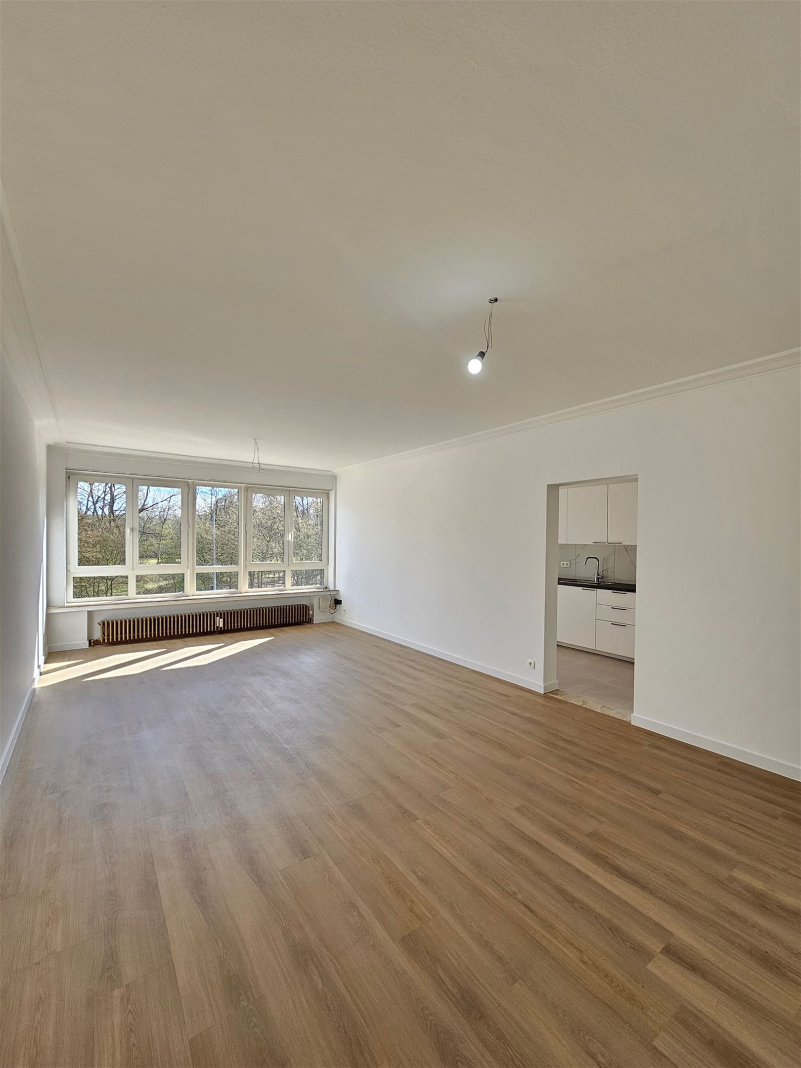 Centraal gelegen appartement met 2 terrassen. - foto 3