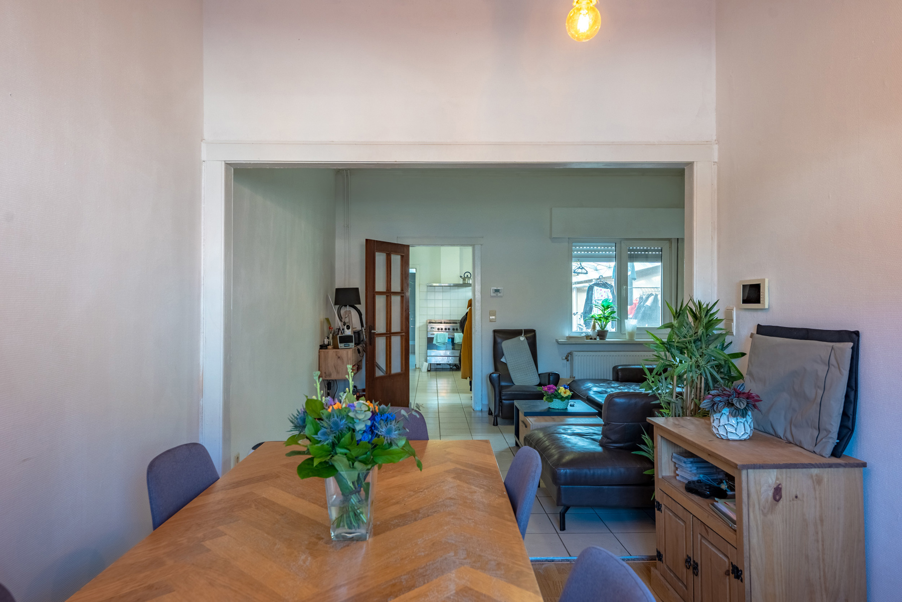 Instapklare gezinswoning met 4 slaapkamers en tuin - foto 4