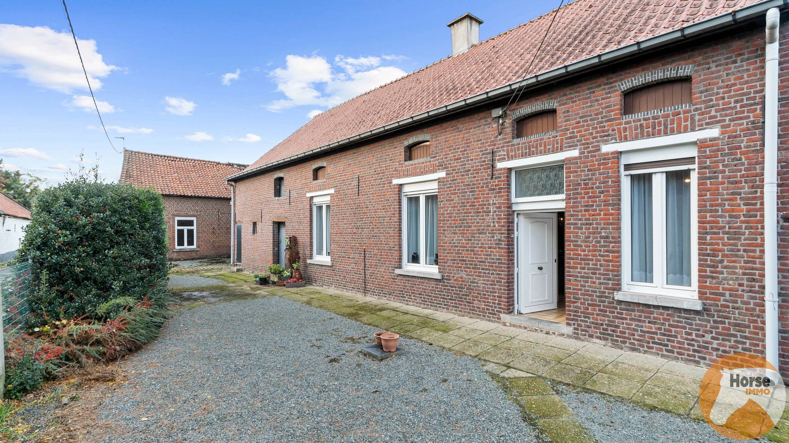 ASSE - Te renoveren hoeve met ruime schuur op 1,85 ha - foto 4