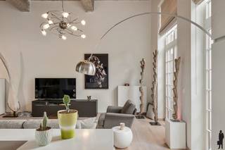 Prachtige duplex met industriële look, kwalitatieve afwerking en onderhoudsvriendelijke tuinAlgemeen:- Energiezuinige loft met EPC A- Bewoonbare...