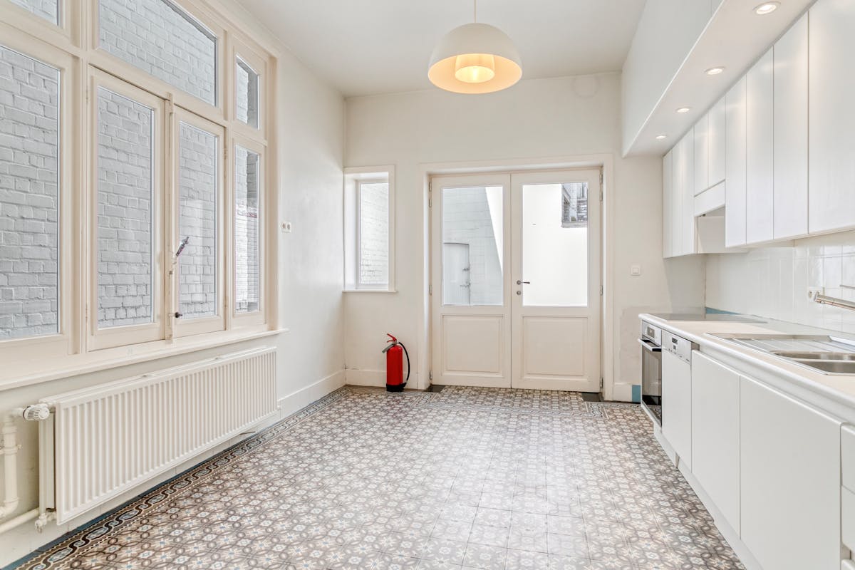 Authentique maison de ville de 4 chambres au cœur de Roeselare - photo 5