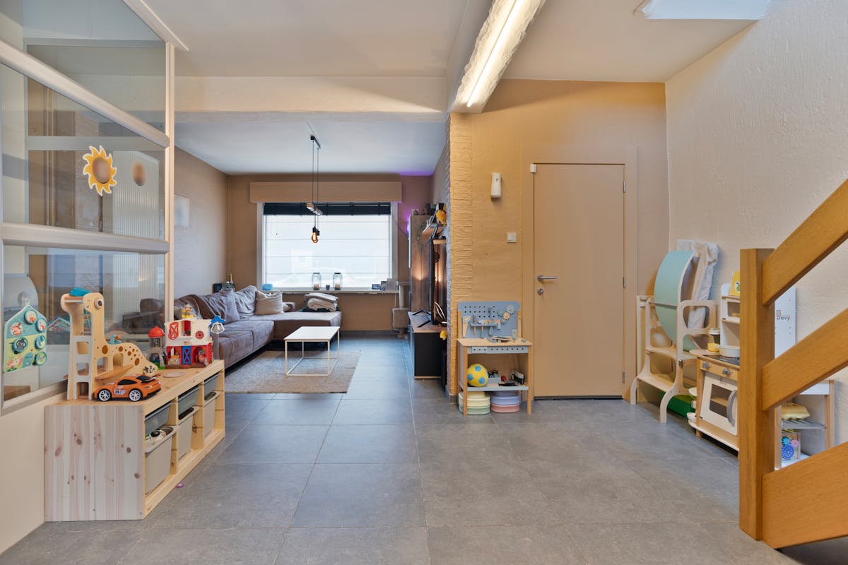 Rolstoeltoegankelijk huis met 4 slaapkamers te Assebroek - foto 3