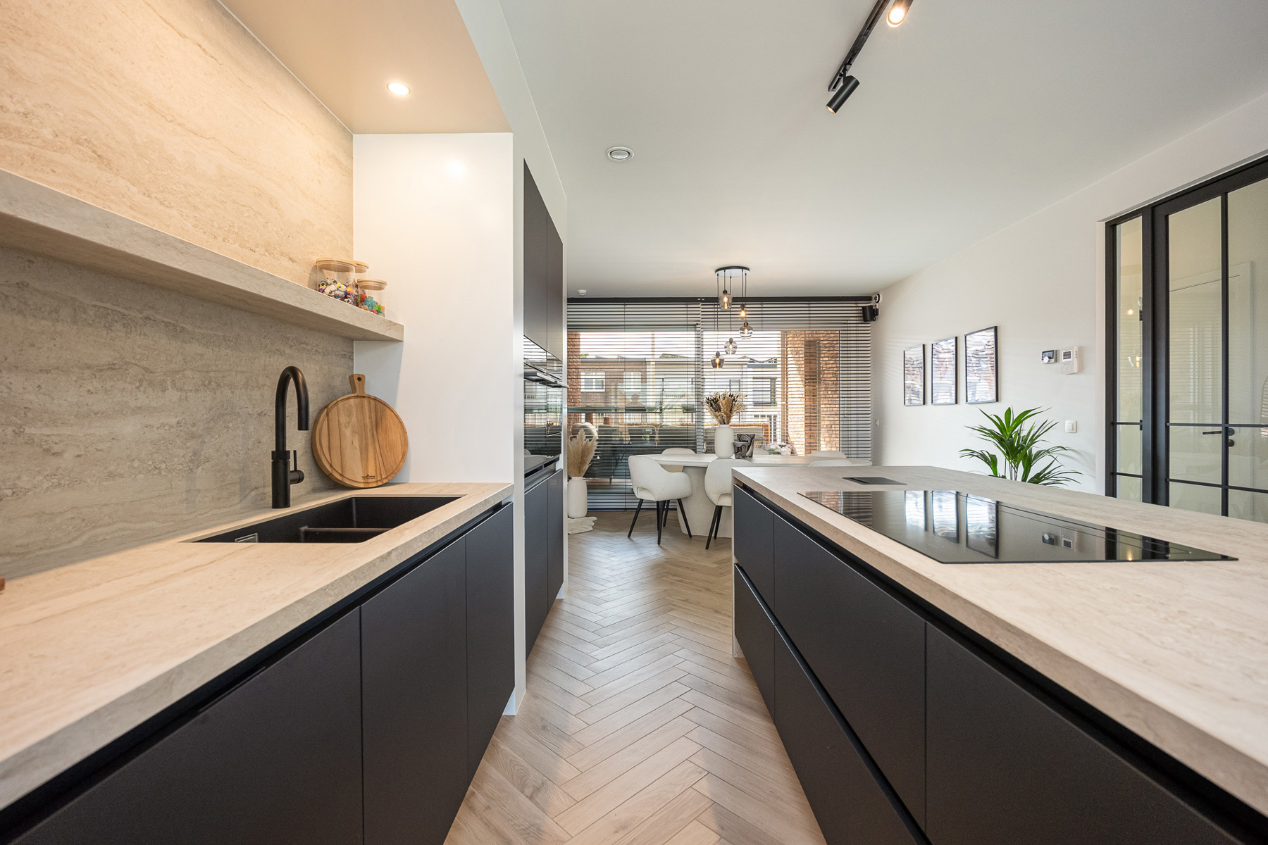 HIGH-END APPARTEMENT MET 2 TERRASSEN - foto 4