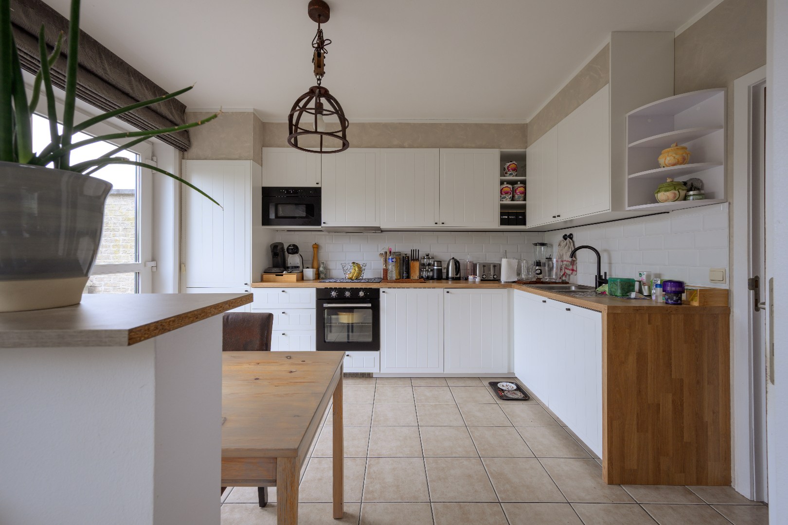 Ruime halfopen gezinswoning te Evergem - foto 4