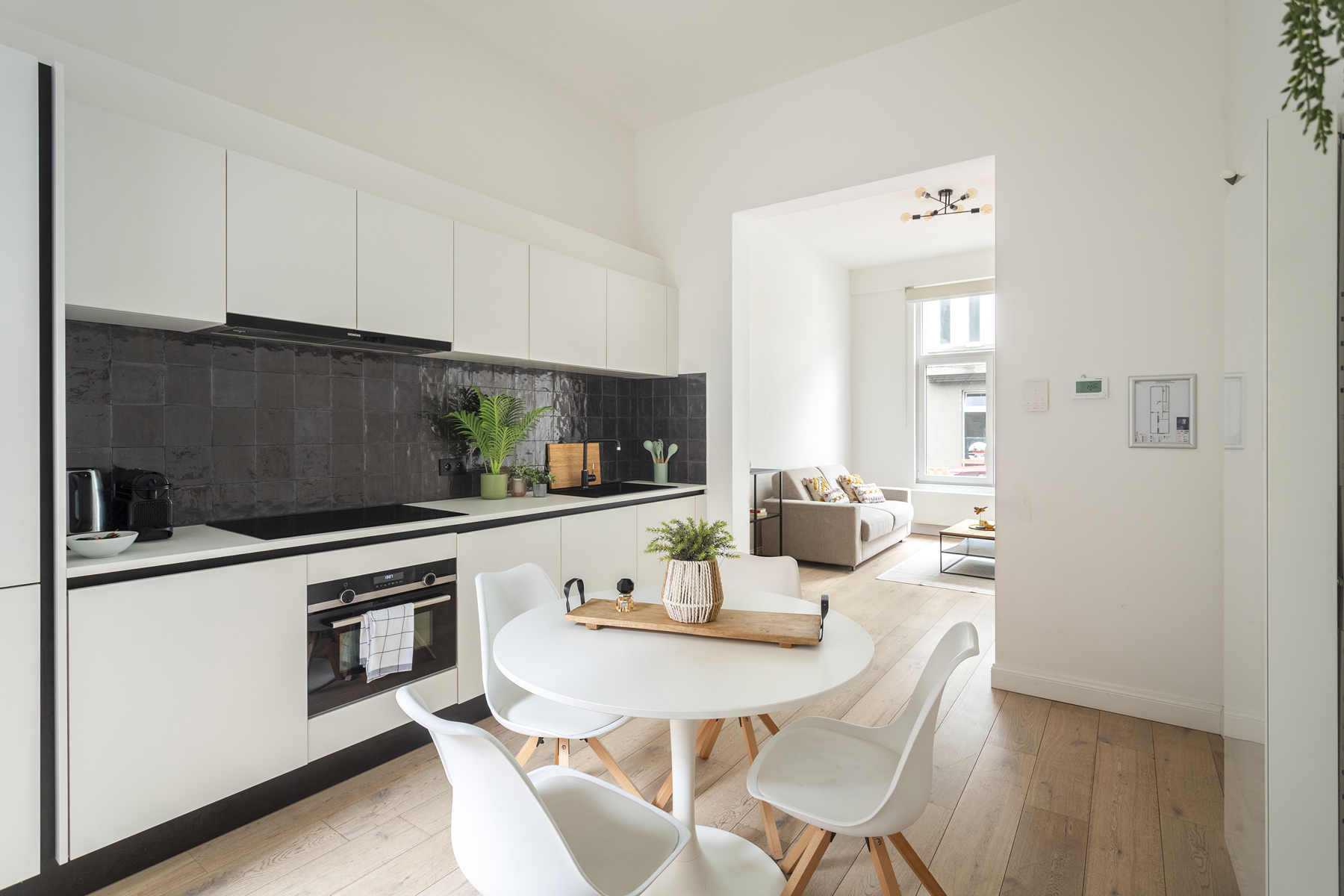 Modern 1slpk-appartement met buitenruimte op toplocatie! - foto 3