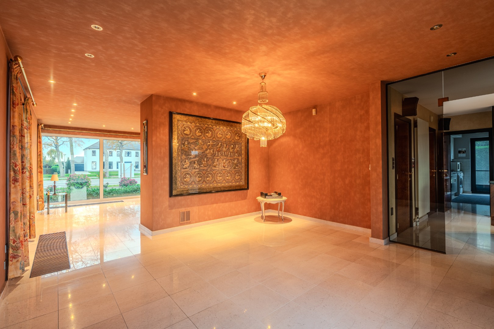 Uiterst ruime en kwalitatieve villa op toplocatie nabij het centrum van Maldegem - photo 4