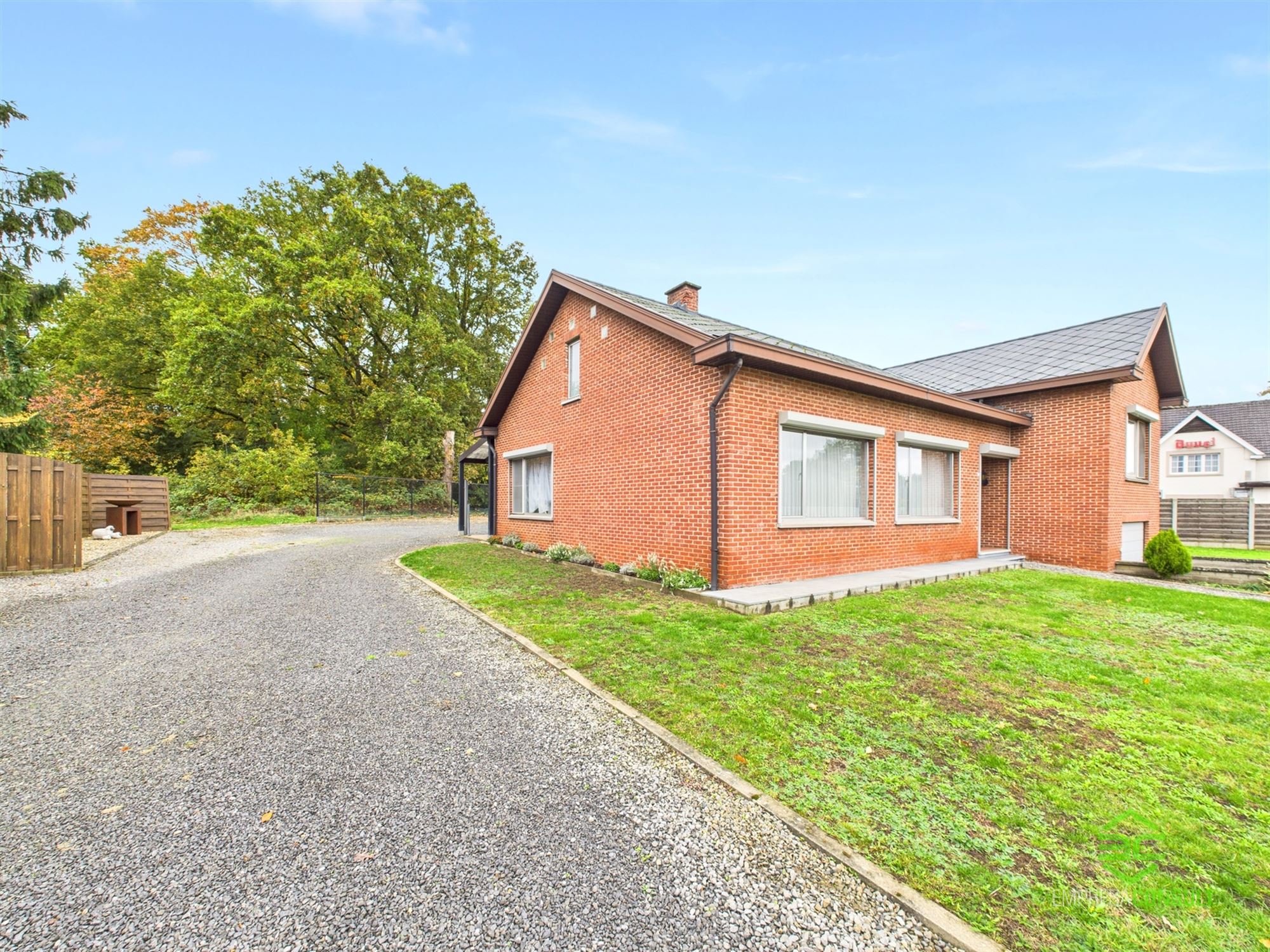 Zeer goed gelegen gezinswoning met 3 slpk! - foto 4