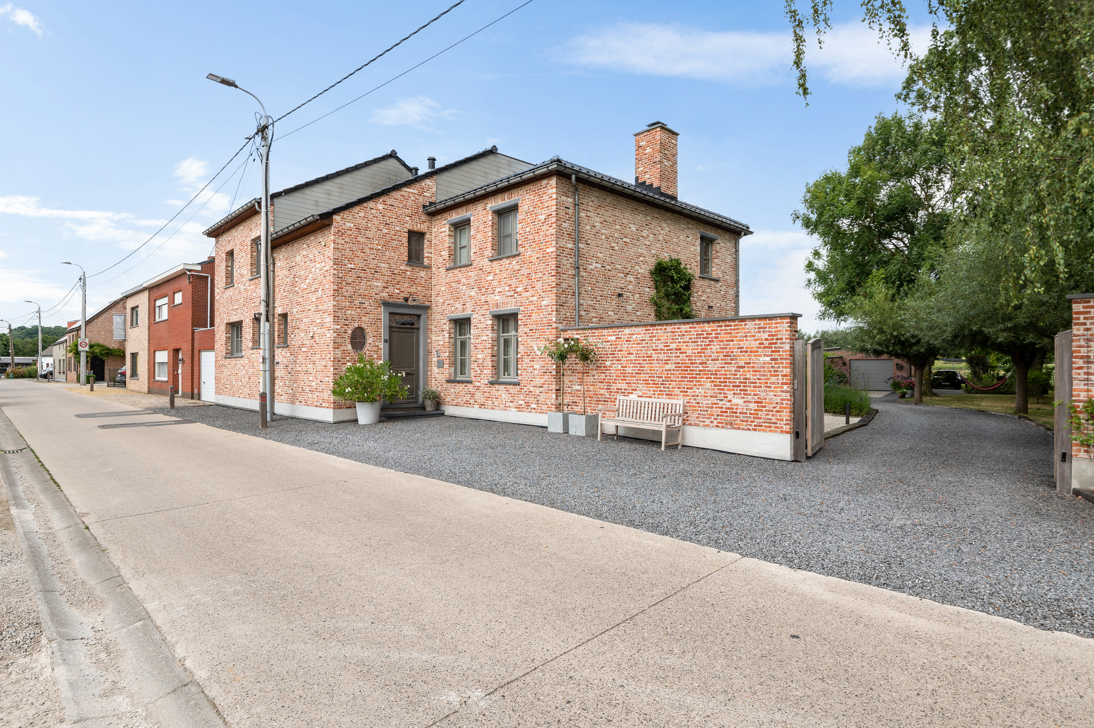 Karaktervolle woning met praktijkruimte op unieke ligging - foto 4