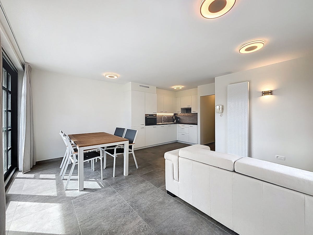 Appartement met 2 slaapkamers in het centrum van Koksijde - foto 4