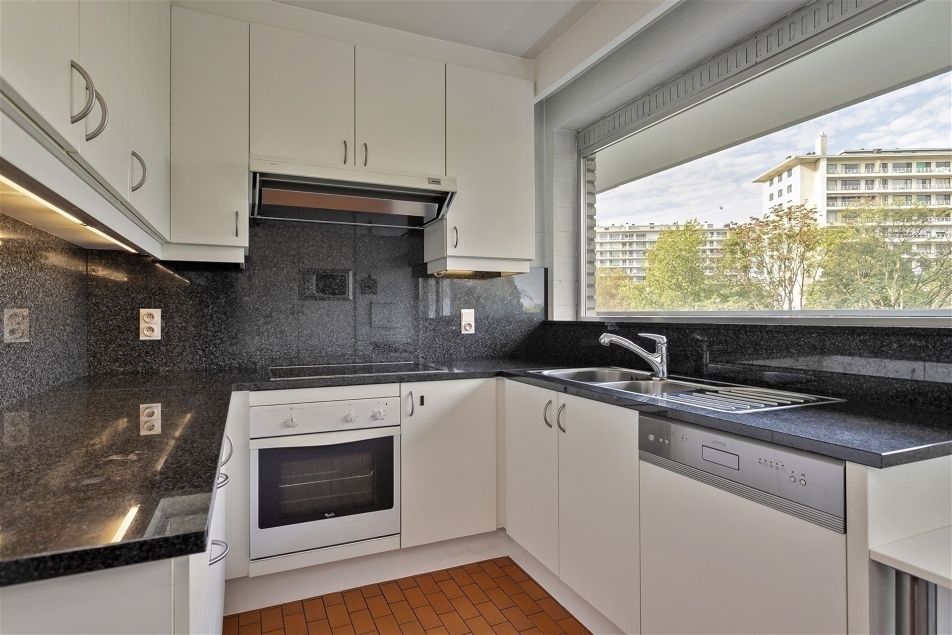 Ruim appartement met terras te Berchem - foto 5