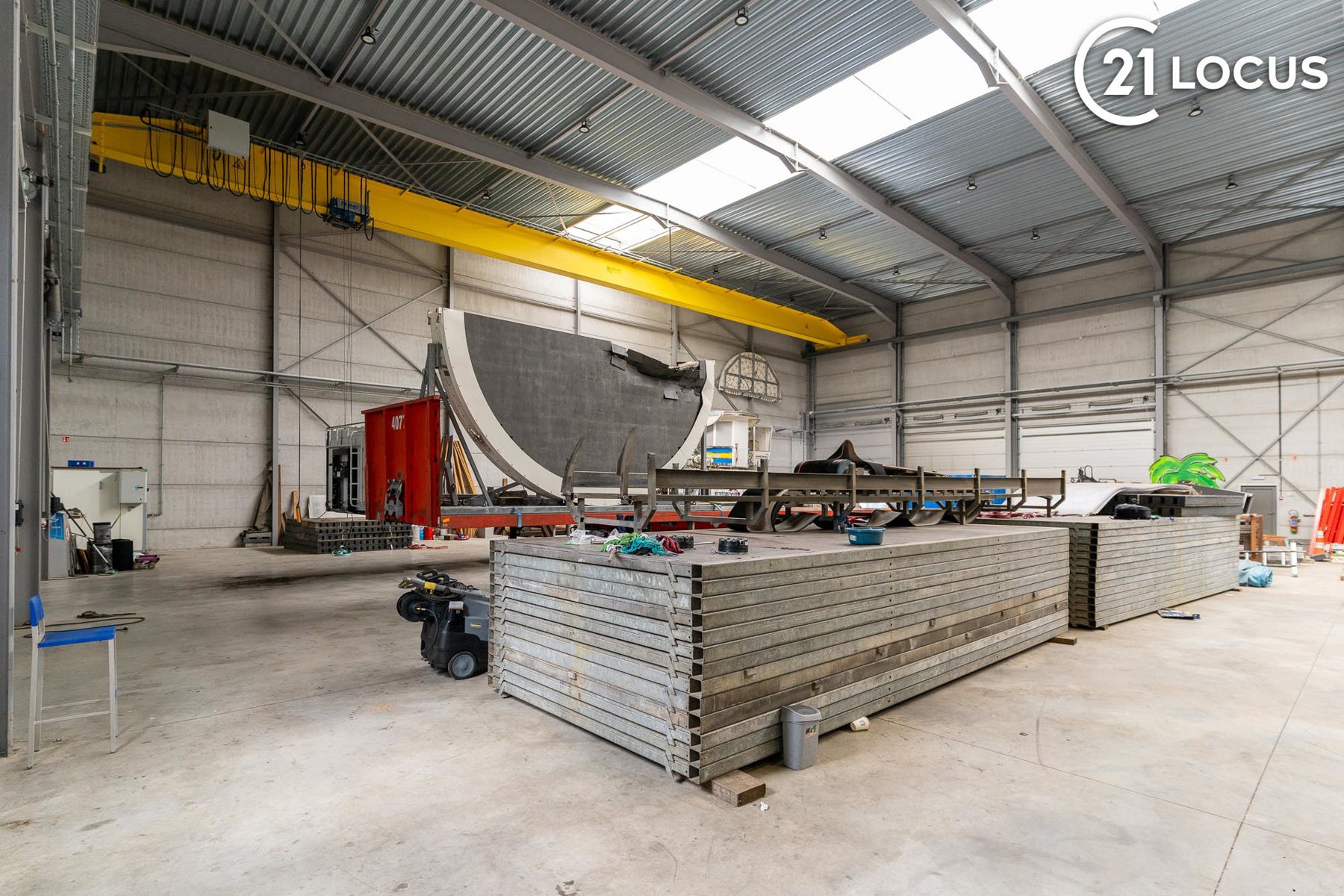 Ruim Magazijn/opslagplaats (850 m²) te Huur in Beveren - foto 4